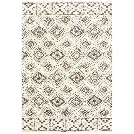 Oriental Weavers 3 ft. 10 in. x 5 ft. 5 in. Verona Casual Area Rug, Ivory V1330W117165ST